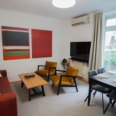 Quiet Luxury Family Apt Belgrade Fortress Center Belgrado Exterior foto