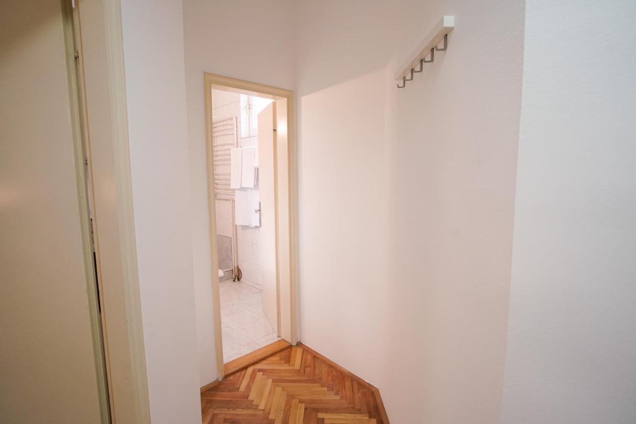 Quiet Luxury Family Apt Belgrade Fortress Center Belgrado Exterior foto